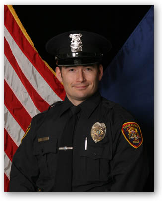 Photo of Officer Eric Piper.